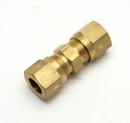 British Made 8Mm To 8Mm Brass Compression Fitting  (16)