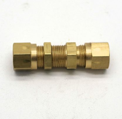 British Made 5/16" To 5/16" Equal Ended Bulkhead Brass Compression Coupling (32)