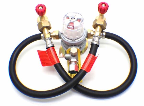 30mbar 10mm Outlet Caravan 0.5m Auto Changeover Kit For 2 Campingaz Cylinders