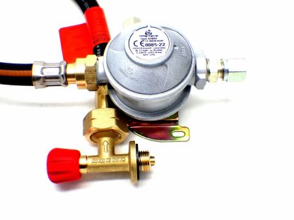30mbar 8mm Outlet Caravan Regulator 0.5m Pigtail Kit for a Campingaz Cylinder - Image 2