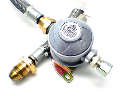 30mbar 10mm Outlet Caravan Regulator 0.5m Over braded Propane Pigtail Kit - Image 2