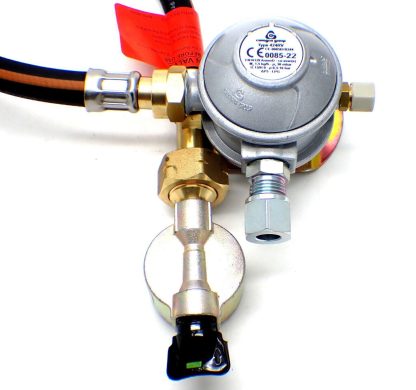 30mbar 8mm Outlet Caravan Regulator 0.75m Pigtail Kit for a 21mm Cylinder - Image 2