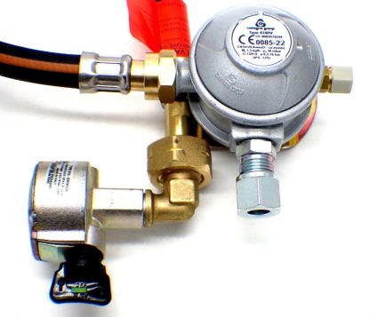 30mbar 10mm Outlet Caravan Regulator 0.5m Pigtail Kit for a 27mm Patio Cylinder - Image 2