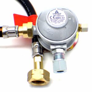 30mbar 10mm Outlet Caravan Regulator 0.75m to 21.8mm Nut Pigtail Kit