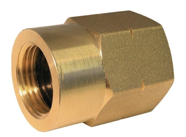 Conversion Adaptor from 21.8mm Butane Nut to standard propane Pol